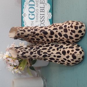 CHRISTIAN LOUBOUTIN LEOPARD PRINT ANKLE BOOTIES SZ 38